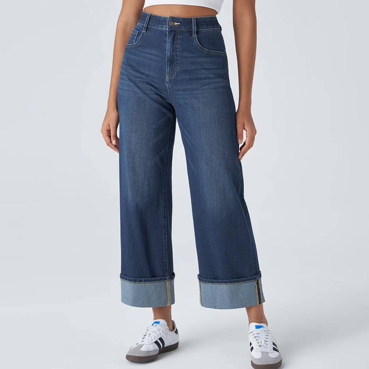 FASHIONABLE HIGH-WAISTED STRAIGHT-LEG JEANS