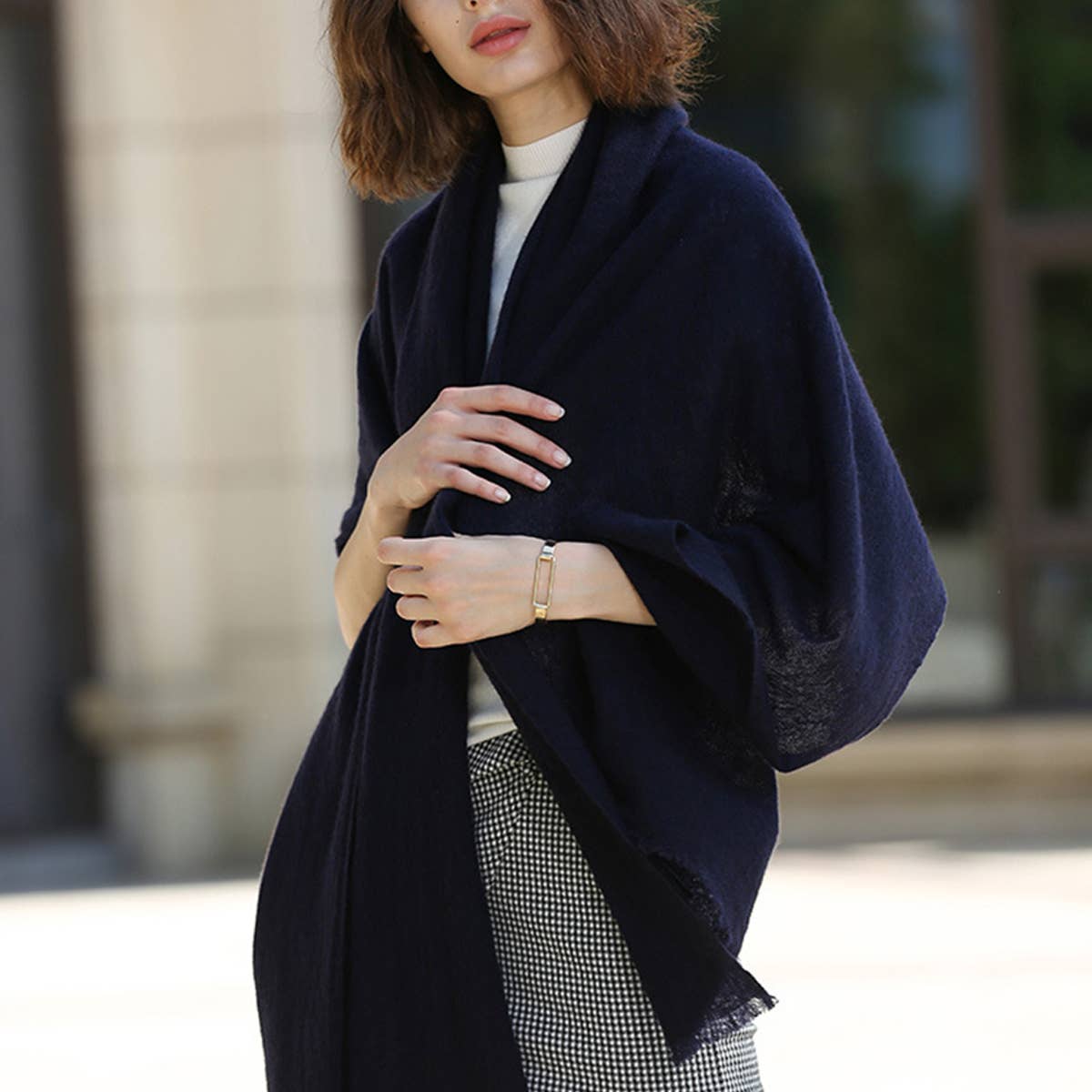 Unisex Yak Wool Shawl ? Warm Oversized Scarf