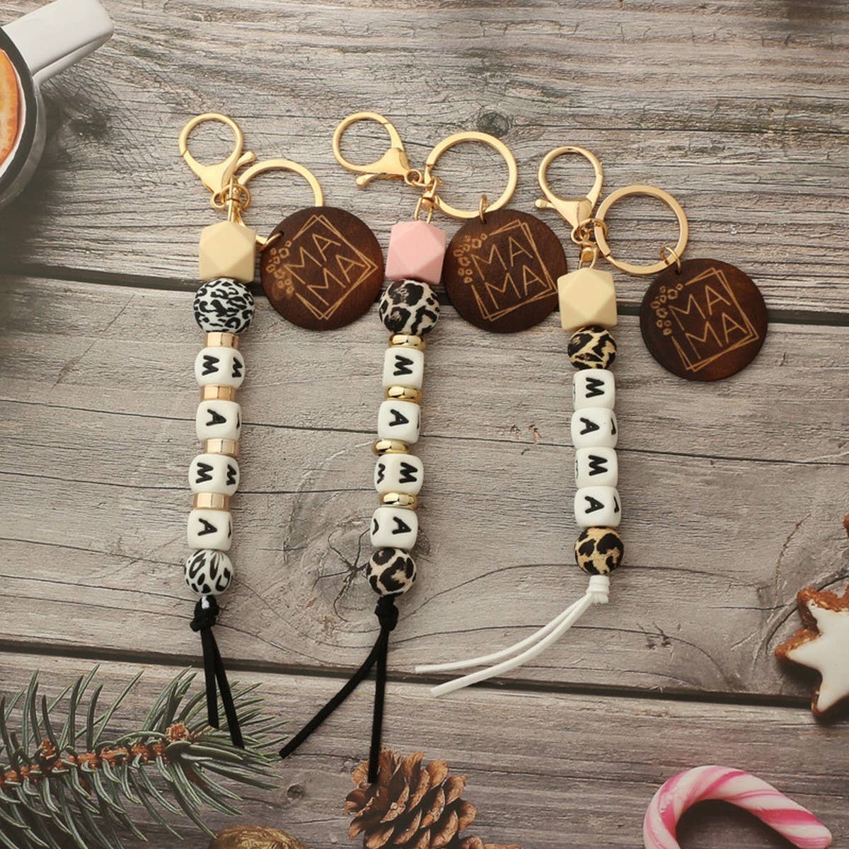 Silicone Bead Keychain with Letter and Wooden Disc_CWAB5104