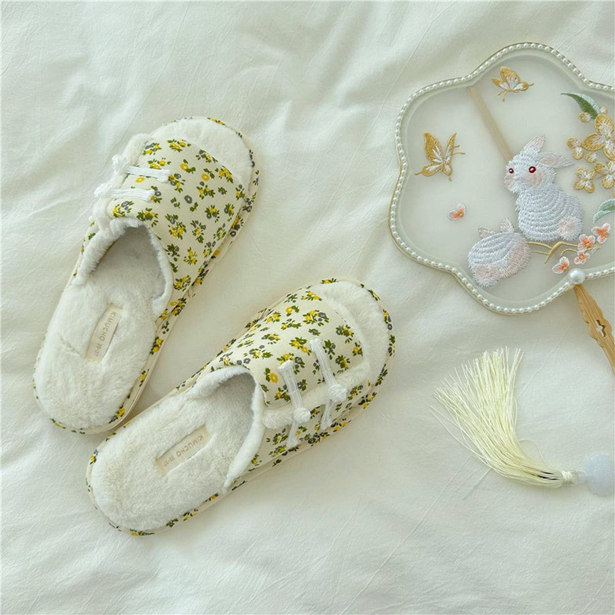 QIPAO BUTTONED WINTER OPEN-TOE HOME SLIPPERS_CWMM2988