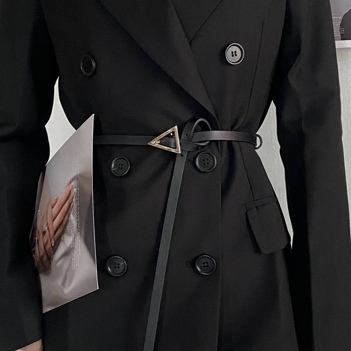 TRIANGULAR PIN BUCKLE WITH SWEATER SUIT THIN BELT_CWABE0654