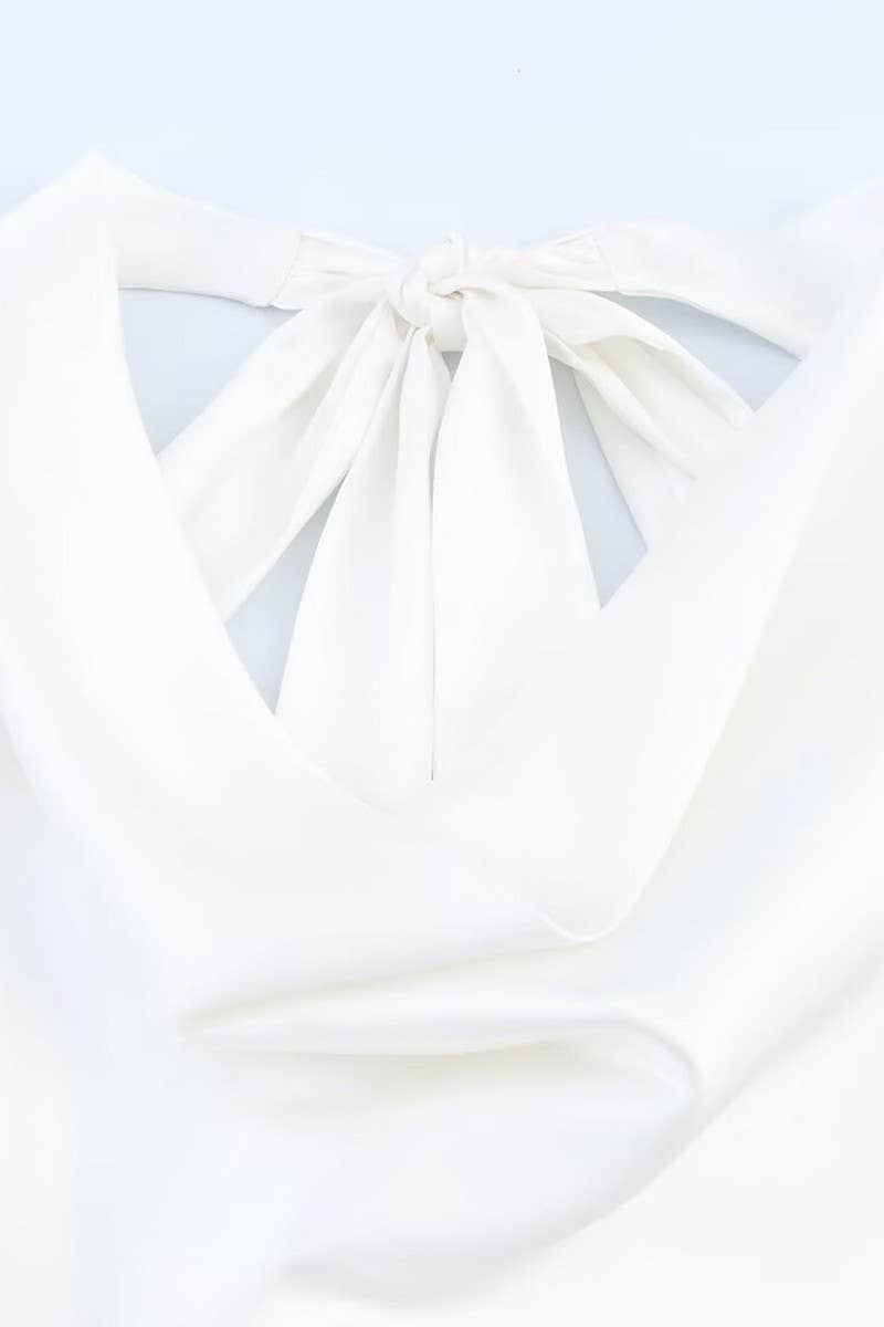 CWTTSL0358_TEMPERAMENTAL AND FASHIONABLE HALTER NECK TOP