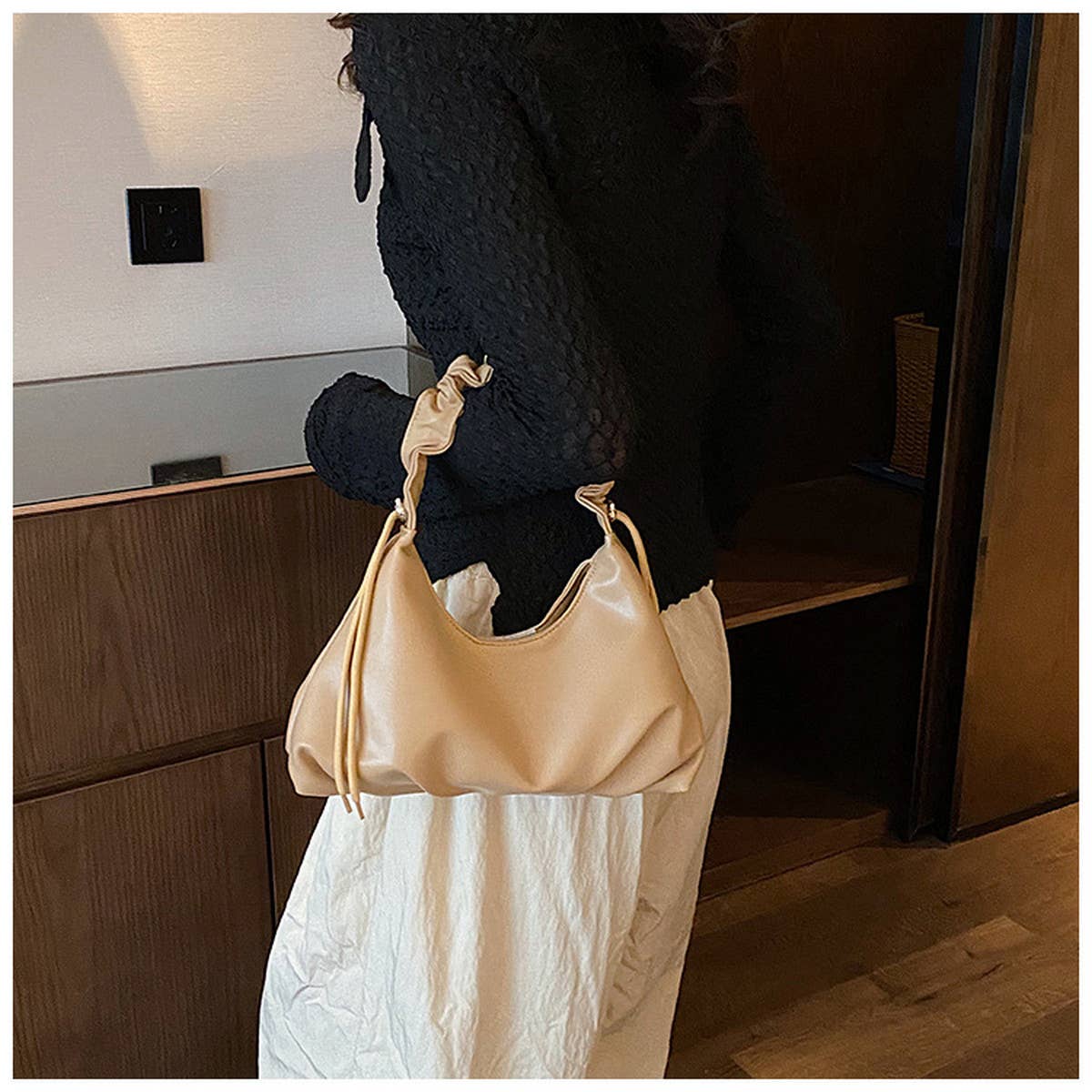 CASUAL PLEATED CLOUD BAG SHOULDER BAG_CWAB1585