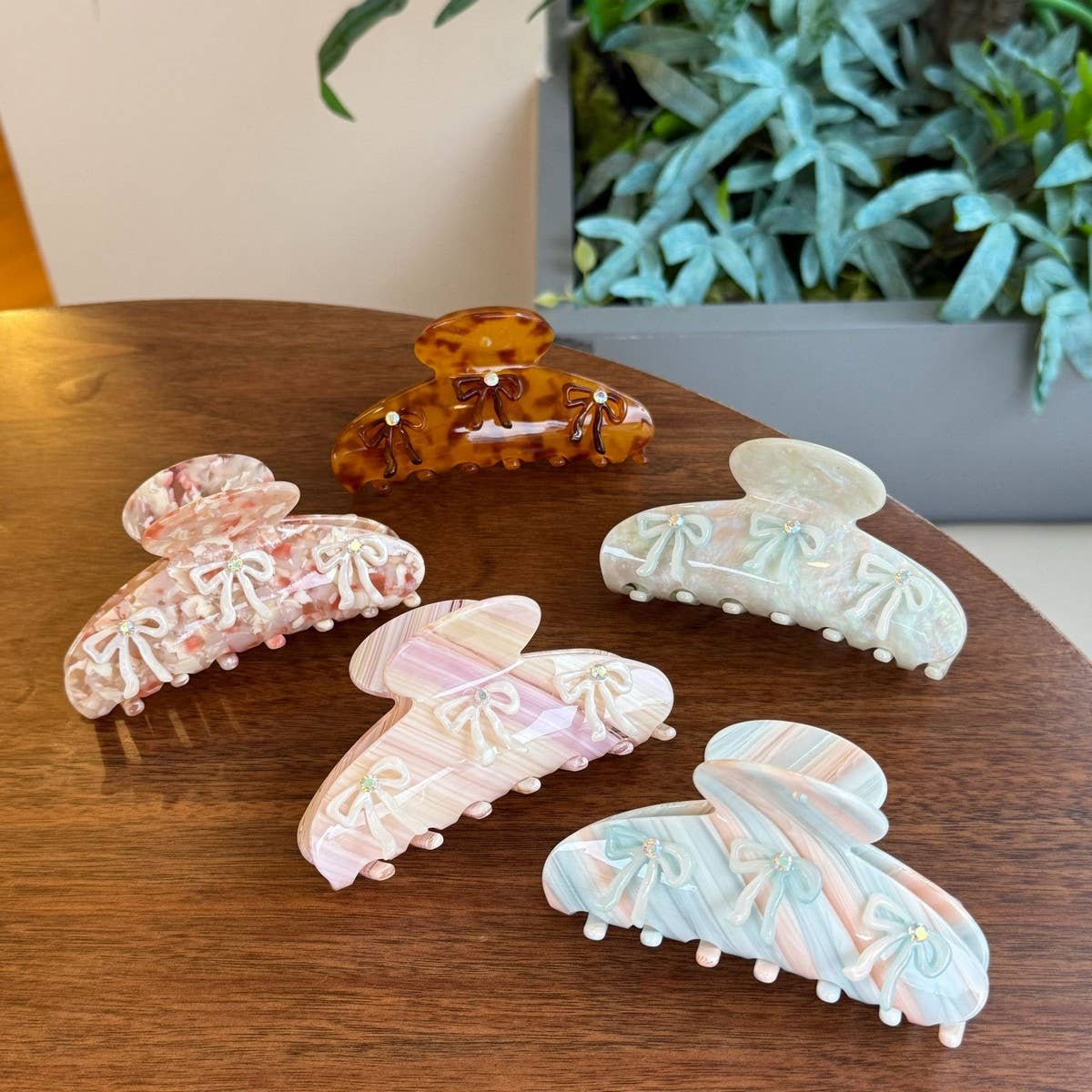 CWAHA4554_NEW THREE-DIMENSIONAL DIAMOND BOW HAIRPIN