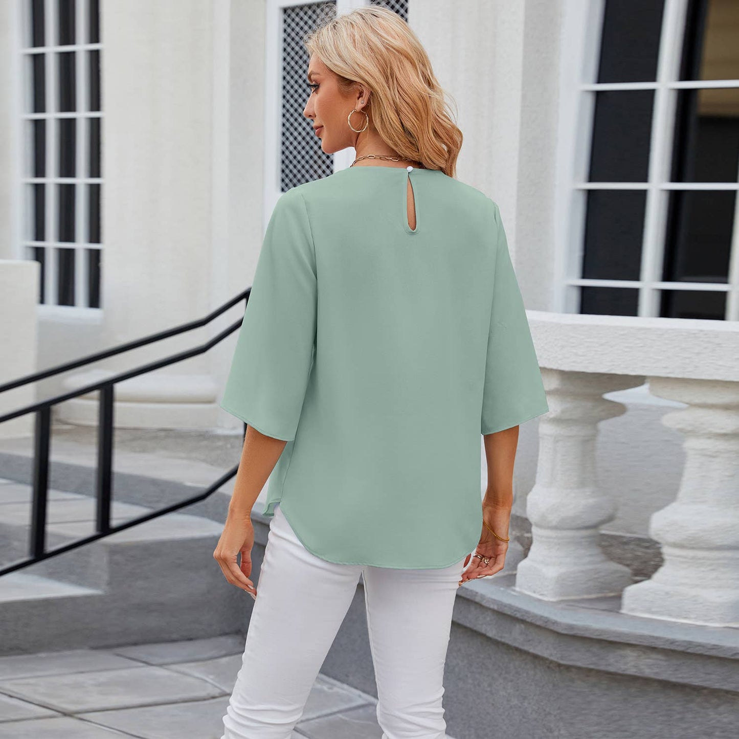 Crew-neck loose chiffon with five-quarter sleeves