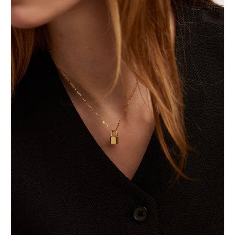 Niche design of high-end golden collarbone chain