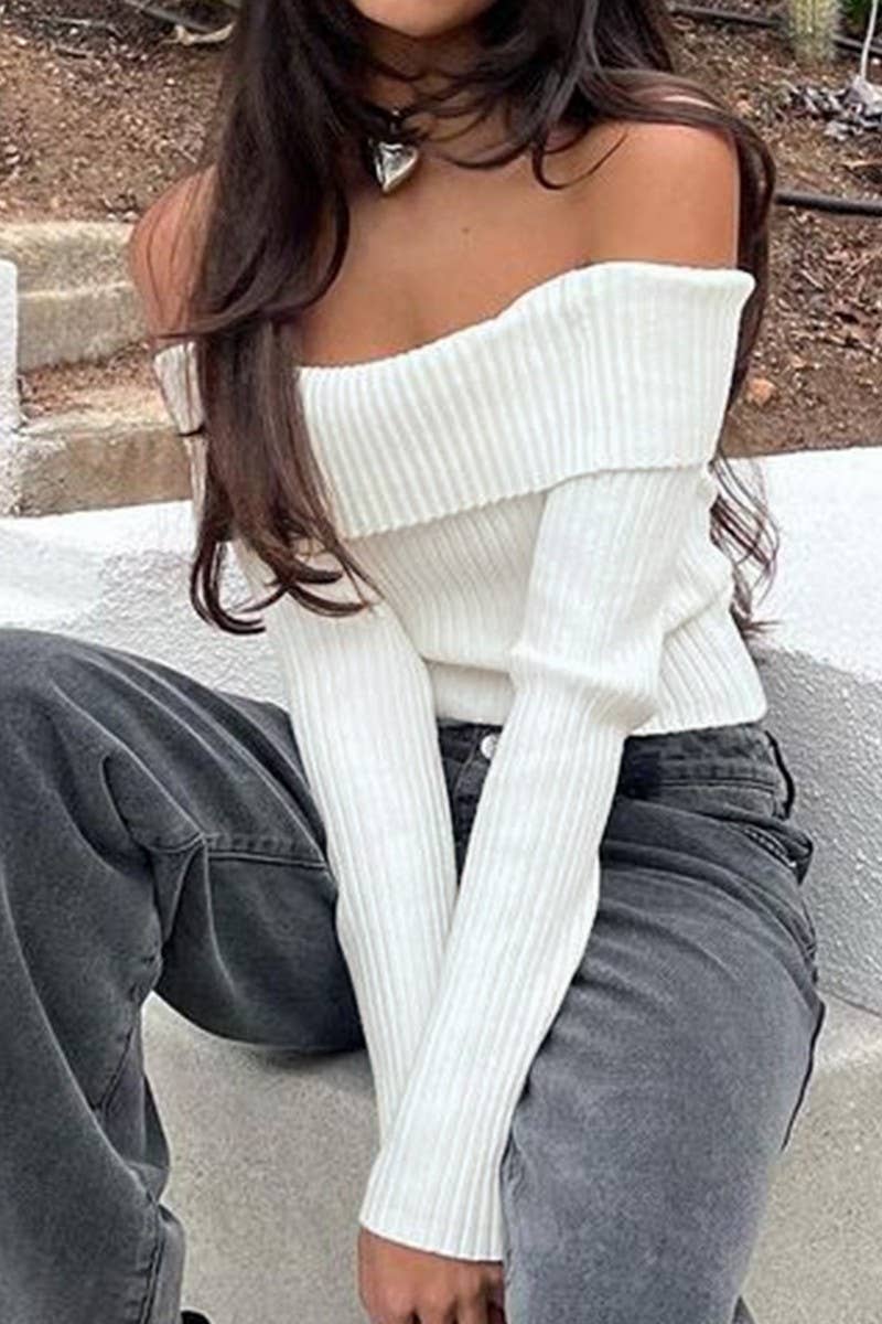 CWTBLL00729_OFF SHOULDER CROPPED WHITE KNIT SWEATER