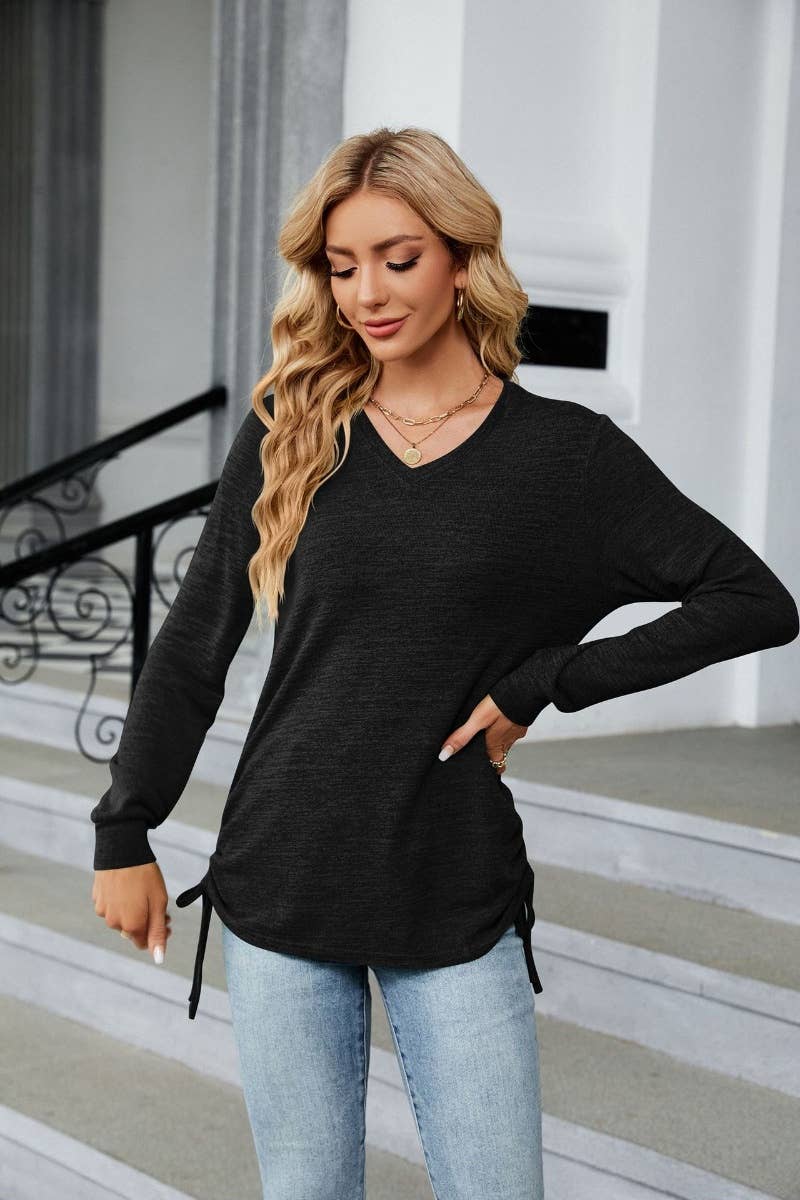 CWTBLL2690_FALL V-NECK PLEATED SOLID COLOR LONG-SLEEVED TOP