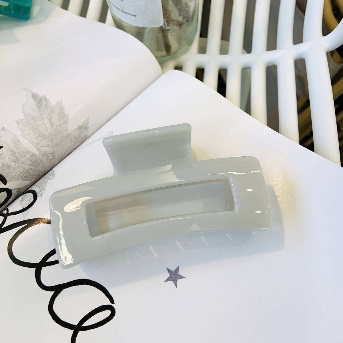 CWAHA1557_4.13"SIMPLE RECTANGLE HAIR CLAW CLIP