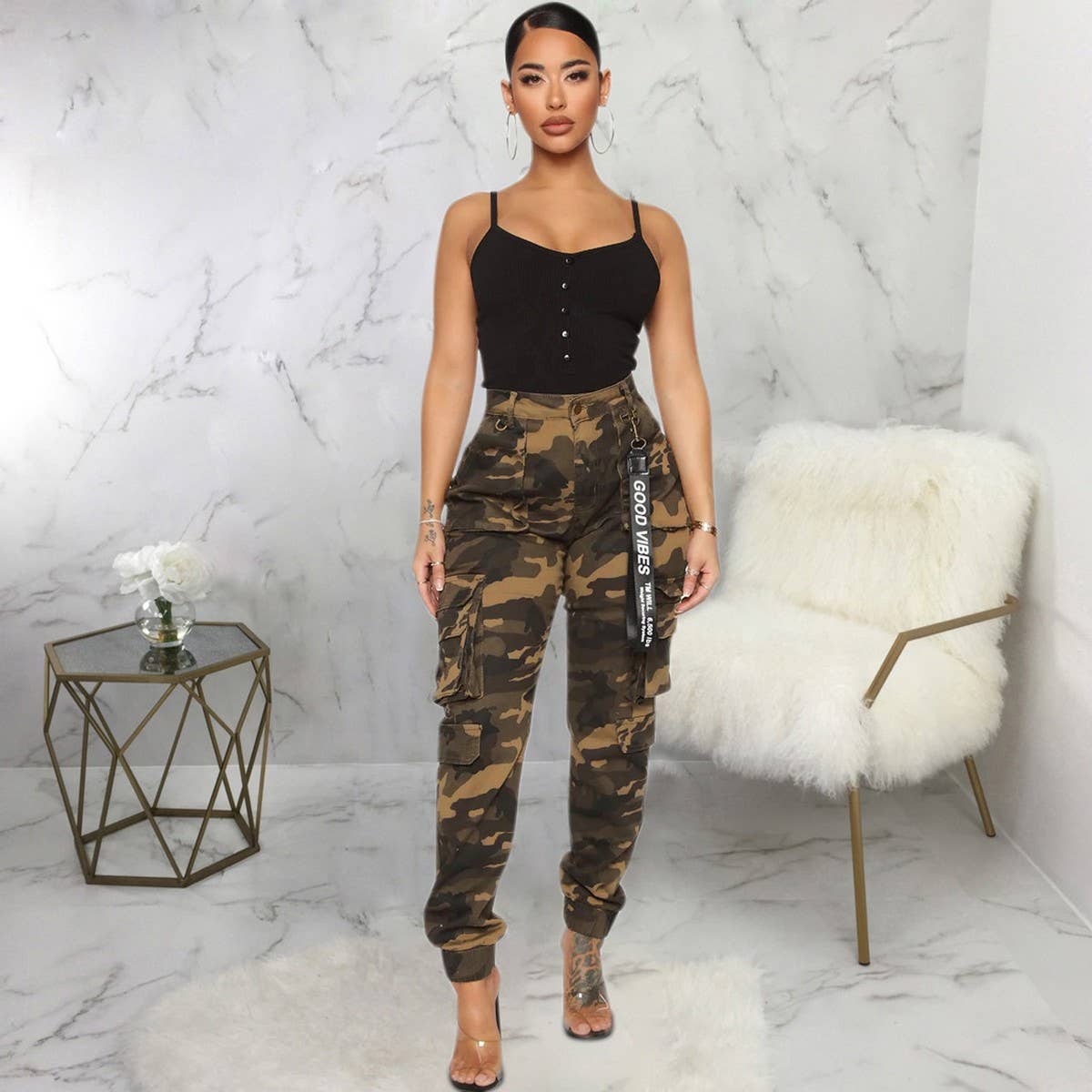 WOMENS SLIM FITTING MULTI POCKET CARGO PANTS_CWBLP0354