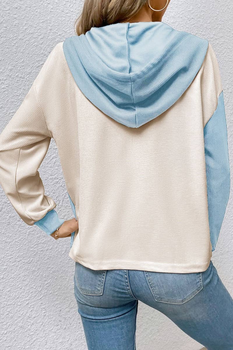 CWOHOL1014_COLOR CONTRAST POCKET HOODED LONG-SLEEVED HOODIE