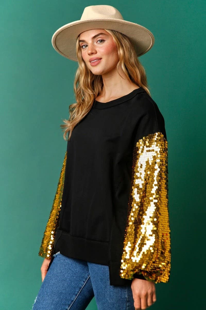 CWTBLL01265_CHRISTMAS SEQUIN SLEEVE PATCH SWEATSHIRT