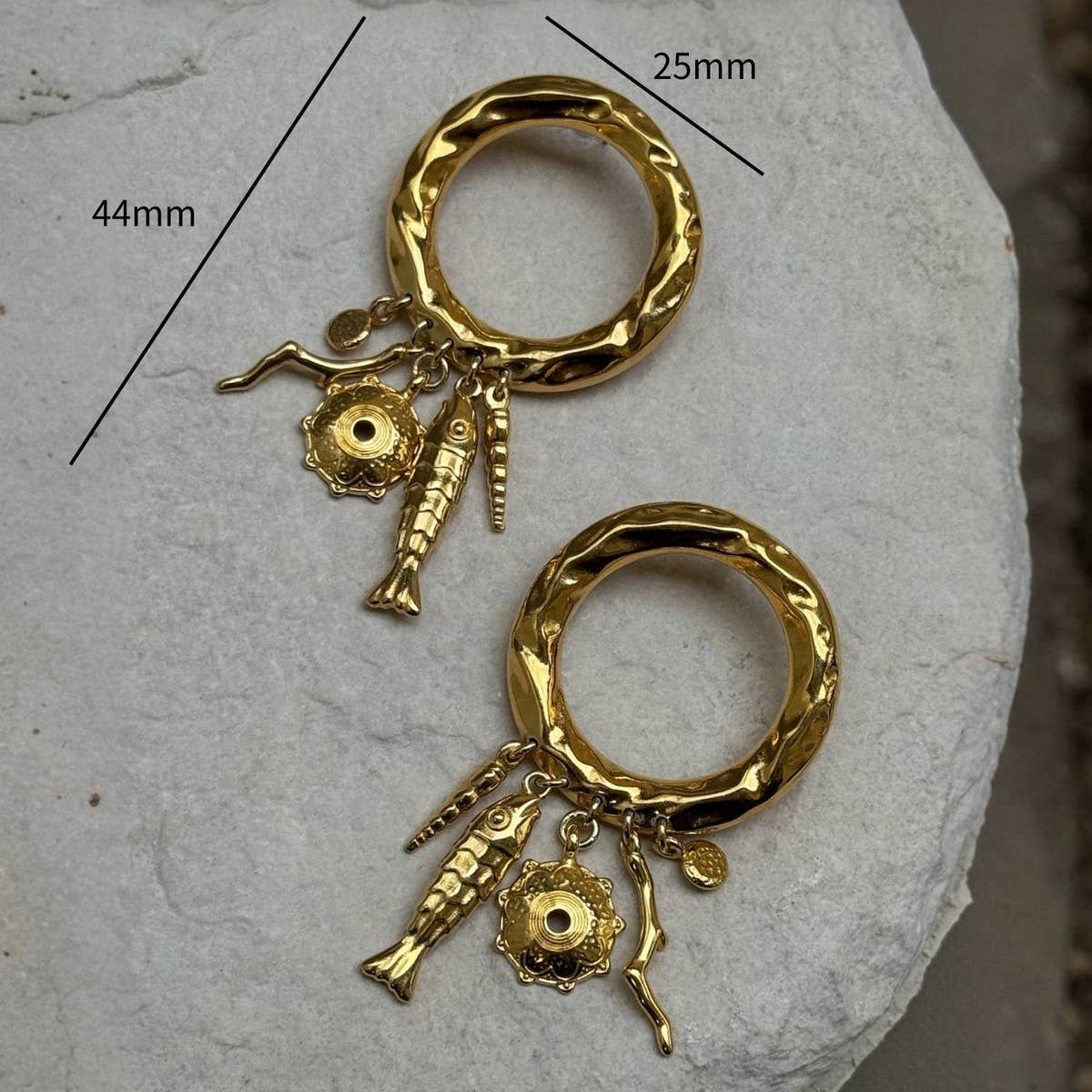 Stainless Steel Vintage Gold Large Hoop Earrings_CWAJE5122