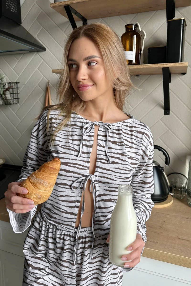 CWSPJ0305_LEOPARD PRINT PAJAMA LOUNGEWEAR SET