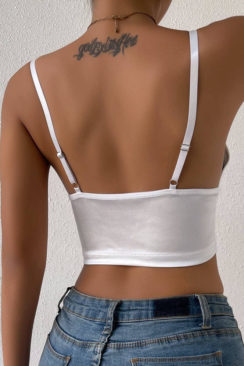 CWTHT0170_NAVEL-EXPOSED SOLID COLOR LOW-CUT HALTER TOP