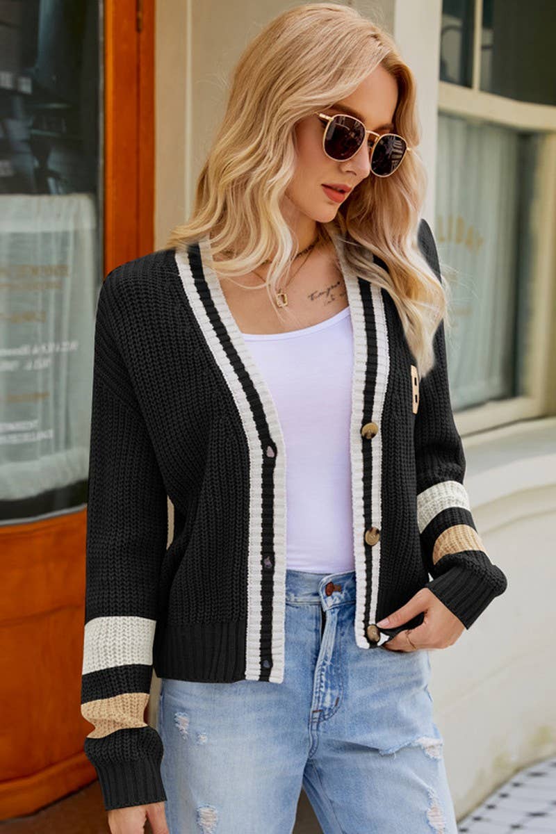 CWOCAL0784_V-NECK LOOSE COLLEGE STYLE KNITTED CARDIGAN