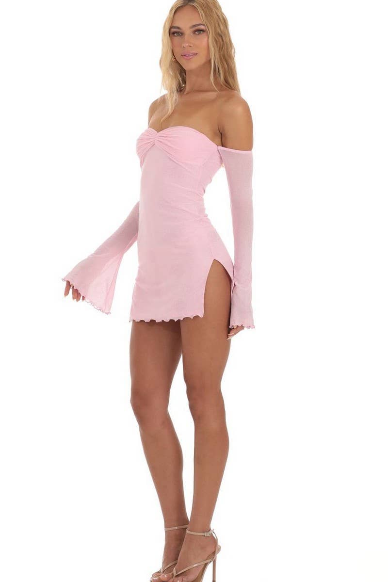 CWDTD0481_OFF SHOULDER FLARE SLEEVE STRAPLESS BODYCON DRESS