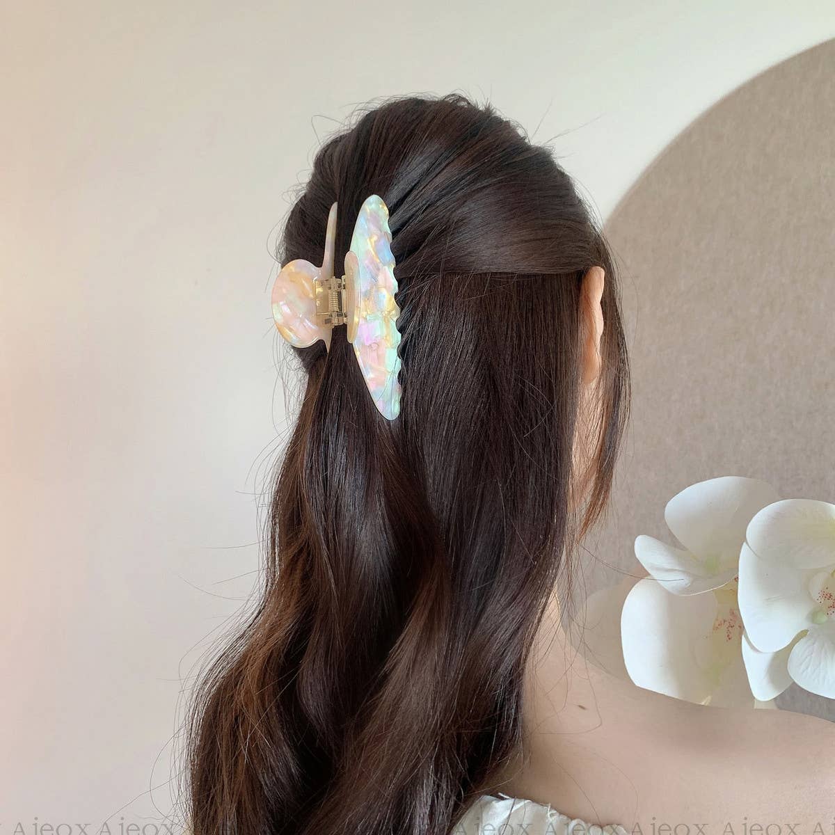 CWAHA4493_FEMALE BACK OF HEAD SHARK CLIP SIMPLE HAIR CLIP