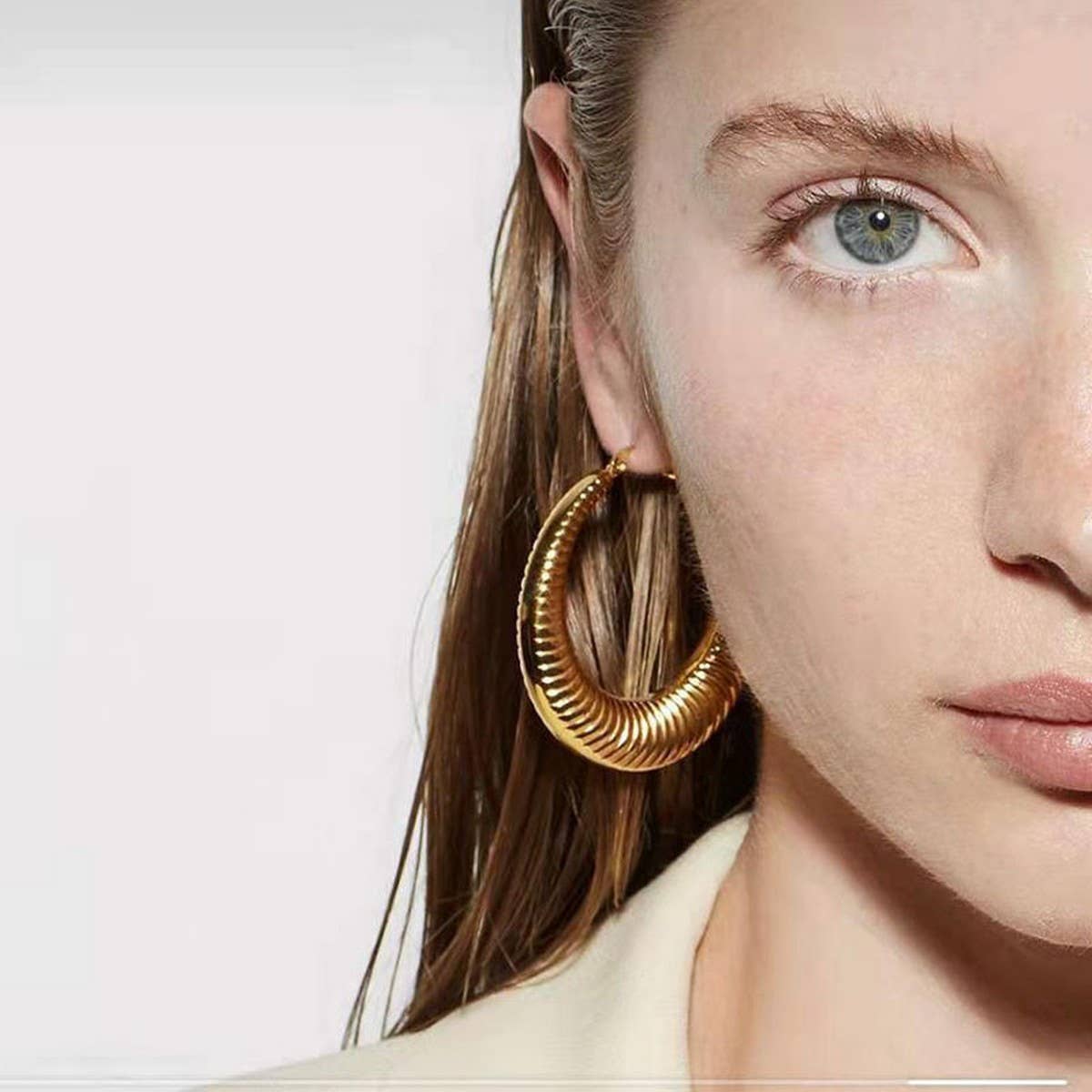 Minimal Hollow Hoop Stud Earrings for Women