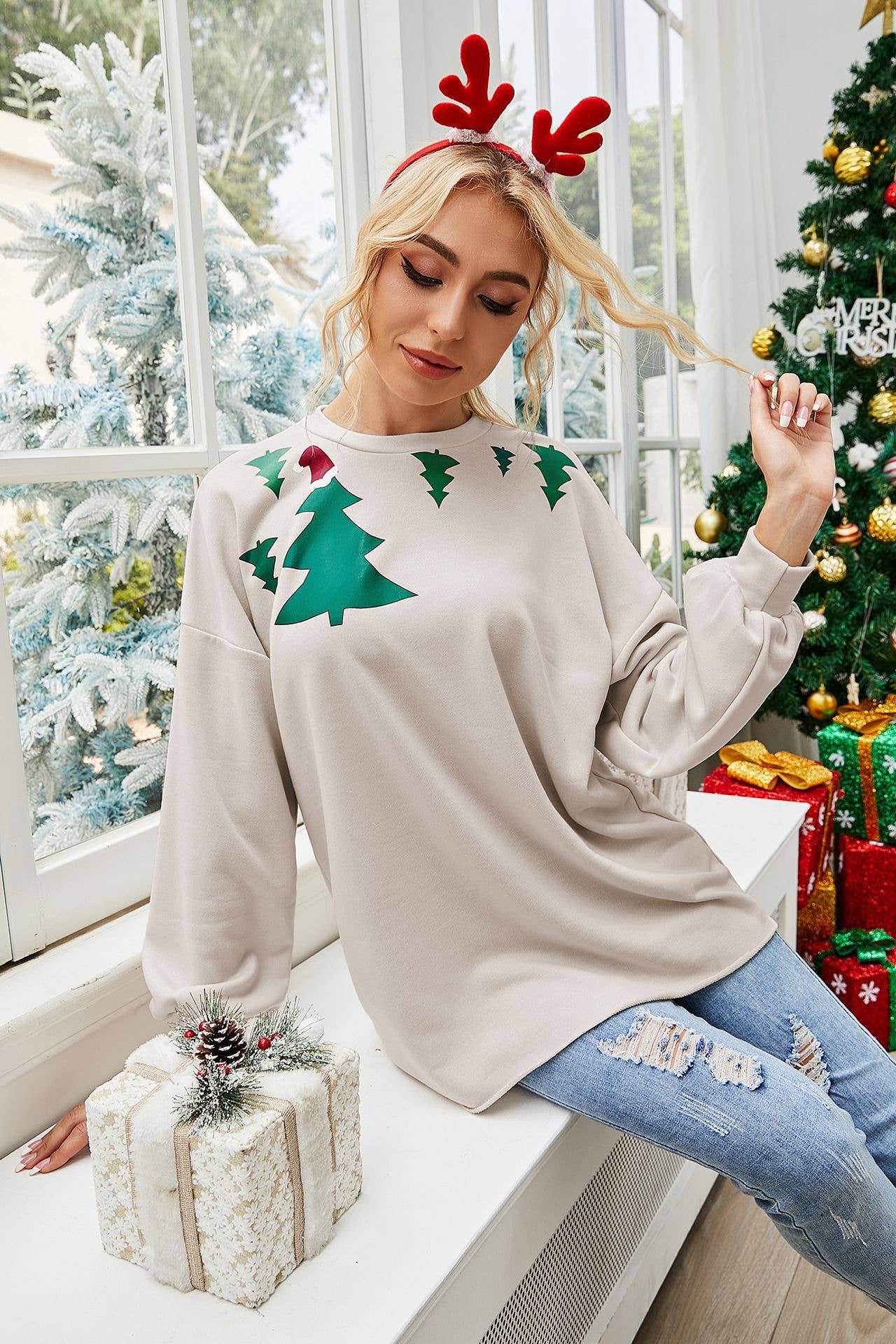 CHRISTMAS TREE PRINT LONG SLEEVE CREW-NECK HOODIE