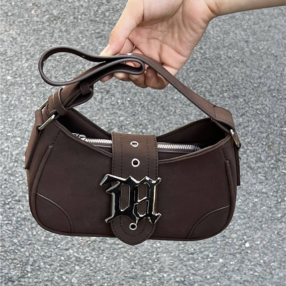 RETRO UNDERARM PORTABLE MESSENGER BAG_CWAB0968