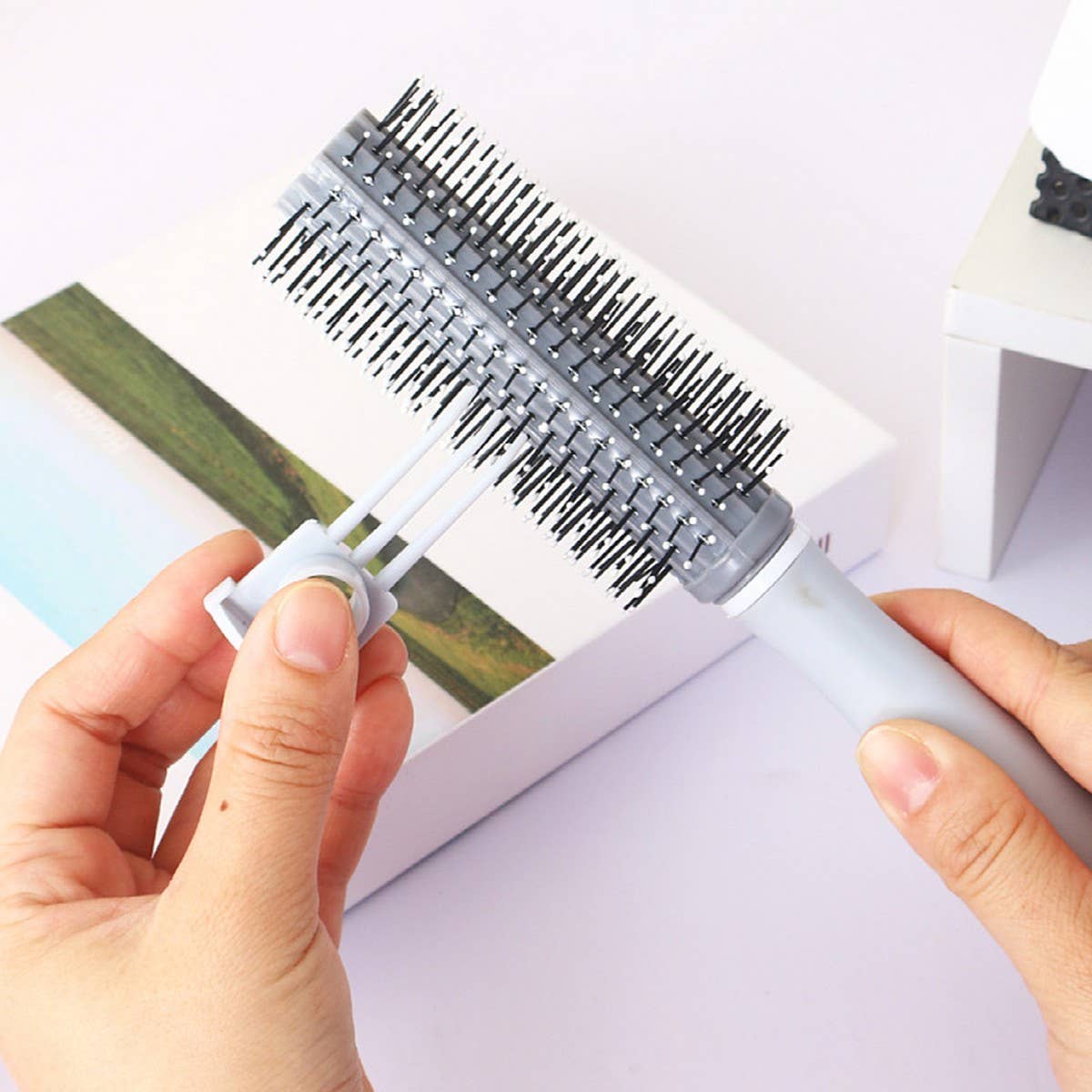 CWMM6998_HOME USE LADIES SCALP MASSAGE COMB