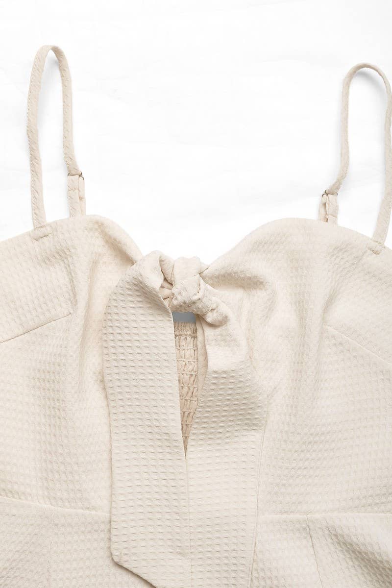 CWSJS1555_TASSEL KNOT WAFFLE TEXTURE SLEEVELESS JUMPSUIT