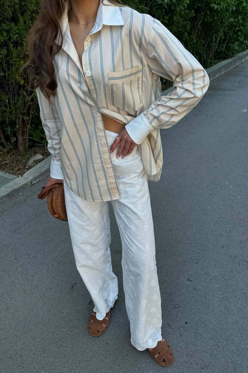 CWTBLL00623_VERTICAL STRIPED CREAM CASUAL LONG-SLEEVED SHIRT