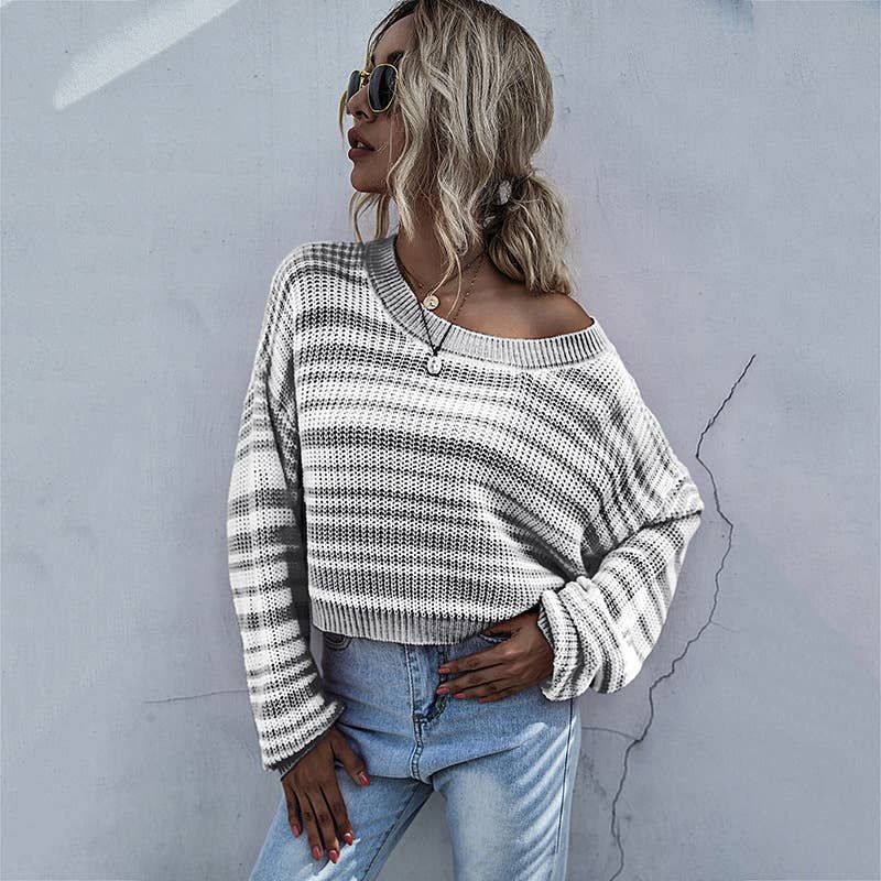 CREW NECK SWEATER SHORT STRIPED COLOR SWEATER