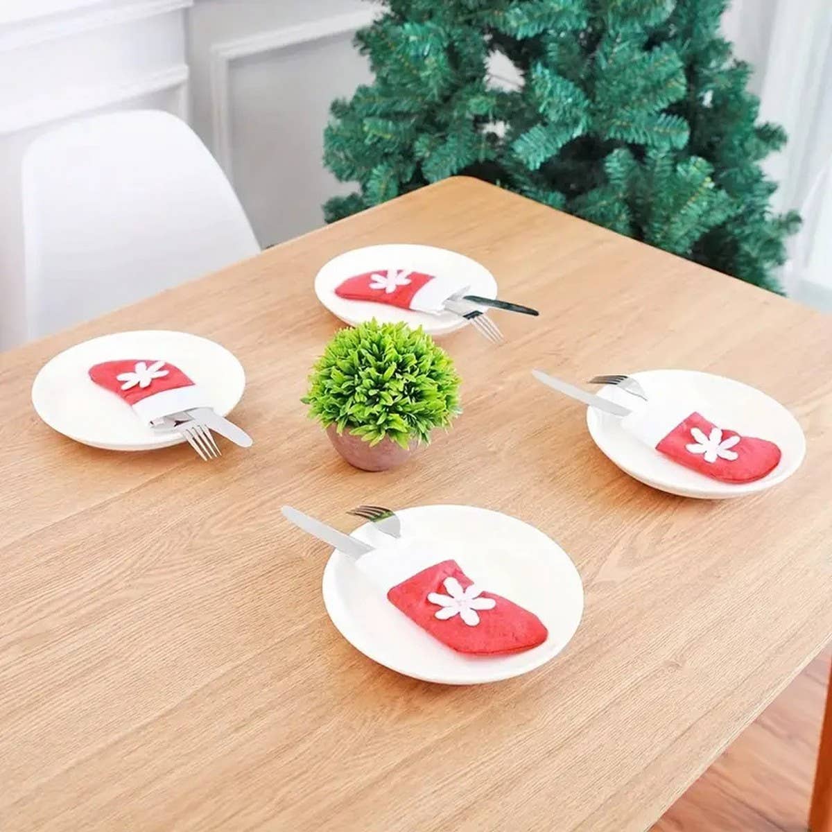 CWMM9665_CHRISTMAS KNIFE AND FORK SET MINI SOCKS CUTLERY SET