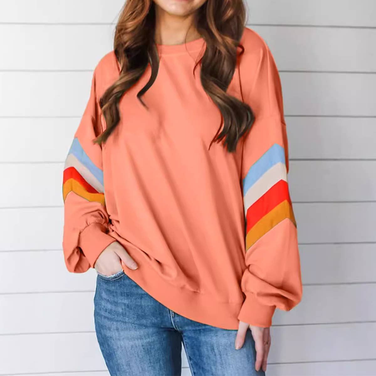 Casual loose-fitting warm women's pullover hoodie