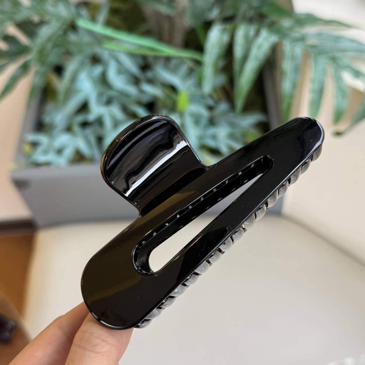 CWAHA4557_HOLLOW WATER DROP BUTTERFLY BUCKLE HAIRPIN