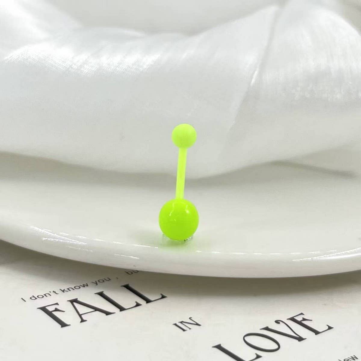 Glow in Dark Belly Ring ? UV Flexible Bar