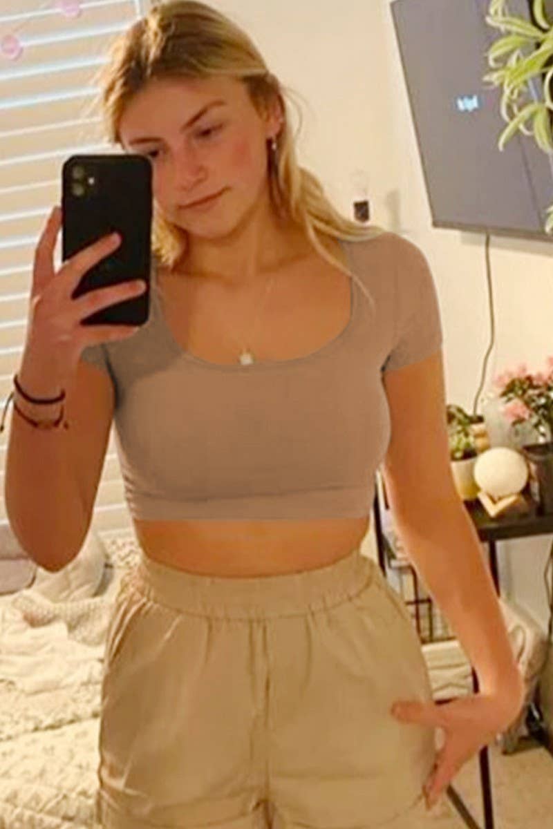 CWTTS1347_U-NECK SHORT-SLEEVED SLIM FIT NAVEL-BARING TOP