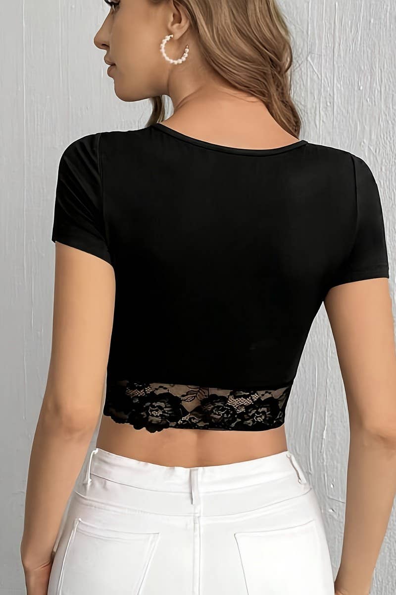 CWTBLS1530_V-NECK LACE TRIM SHORTSLEEVED CROPPED T-SHIRT TOP