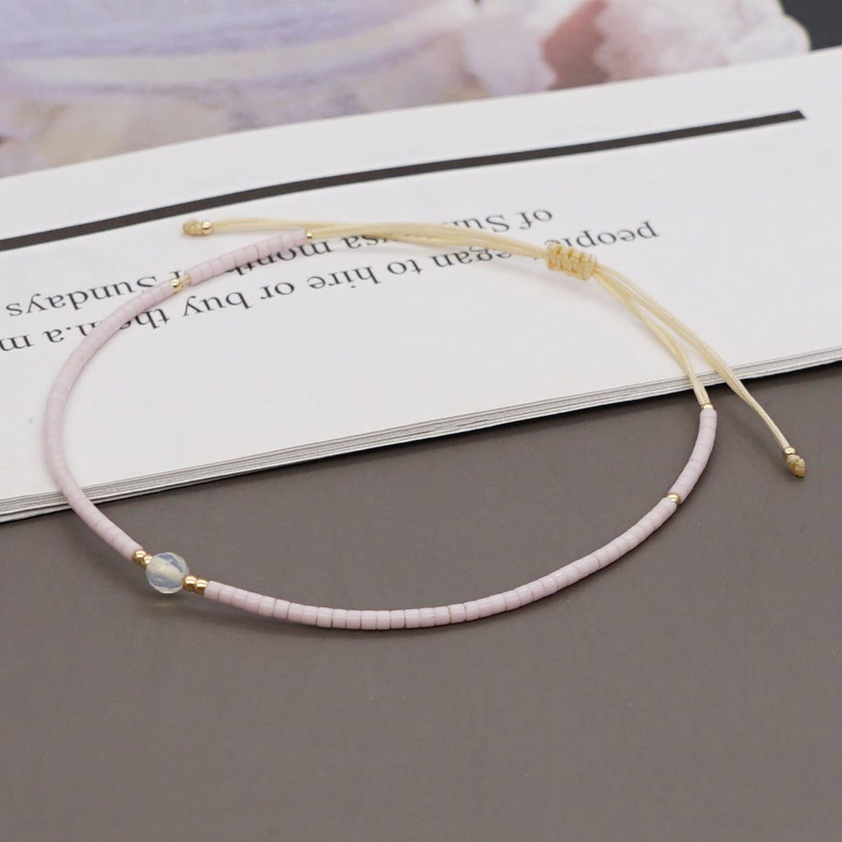 HAND-WOVEN FASHIONABLE RICE BEADS BRACELET_CWAB4620