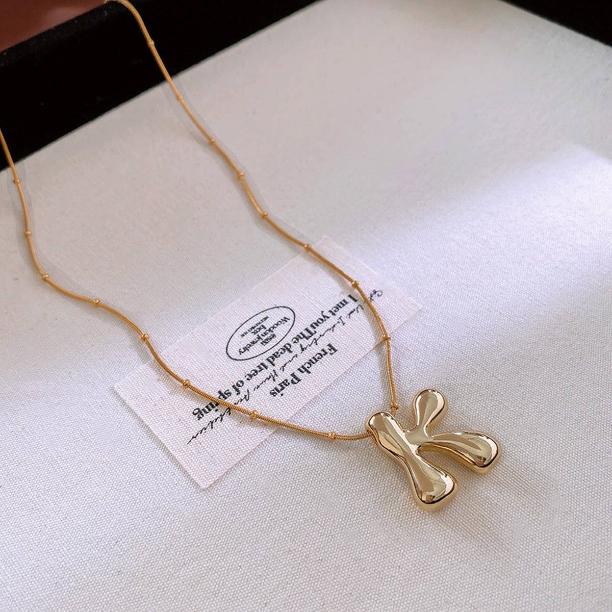 NEW LETTER PENDANT, NICHE TEMPERAMENT NECKLACE