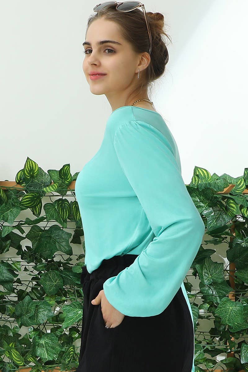 CWTTL1502-ROUND NECK KEYHOLE CROSSOVER STRAPS TOP