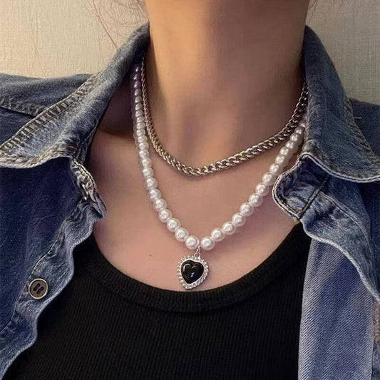 TEMPERAMENT EXAGGERATED HEART PENDANT NECKLACE