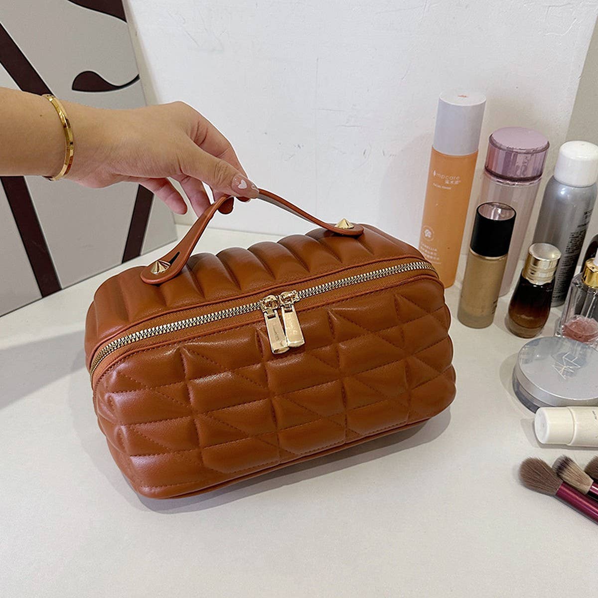 NEW PU DIAMOND-SHAPED HIGH-GRADE COSMETIC BAG_CWAB4439