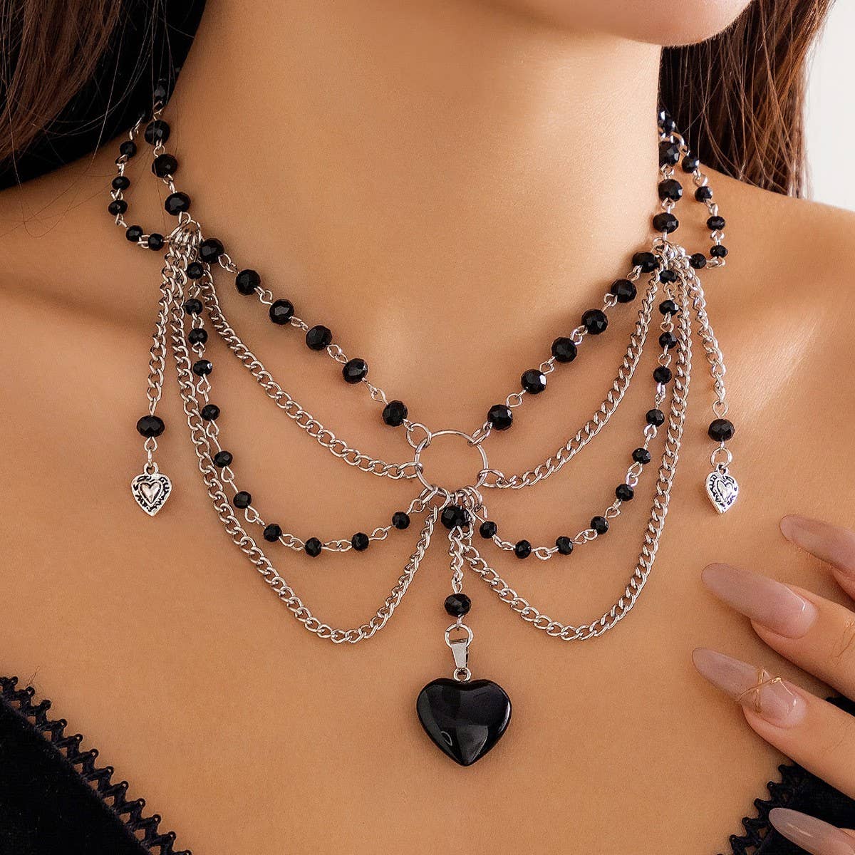 PEARL BEADED NECKLACE WITH PENDANT_CWAJE1157