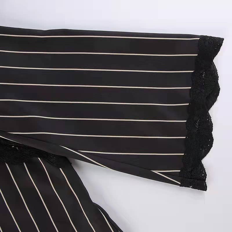 CWTSTL2404_STREET HOTTIE VINTAGE STRIPED LACE PATCHWORK TOP