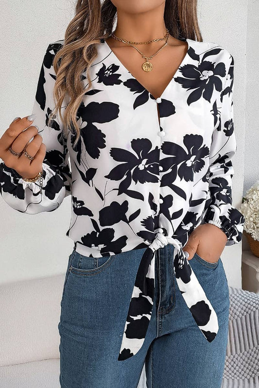 CWTDSL0117_V-NECK FLORAL LONG-SLEEVED LACE-UP TOP