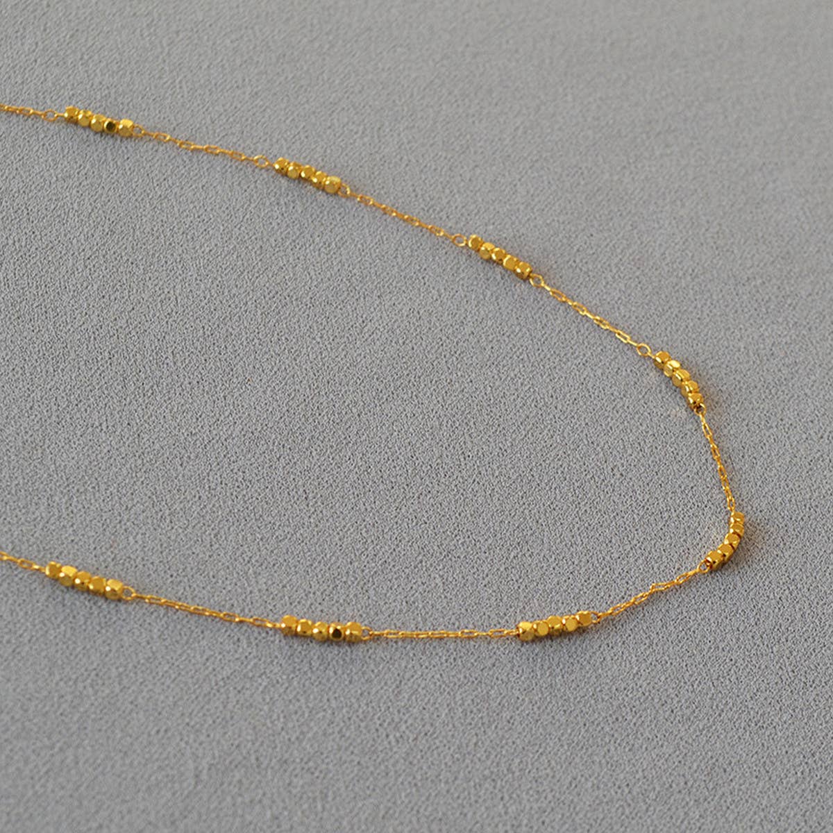 HANDMADE SHINY BEVEL SQUARE BEAD NECKLACE