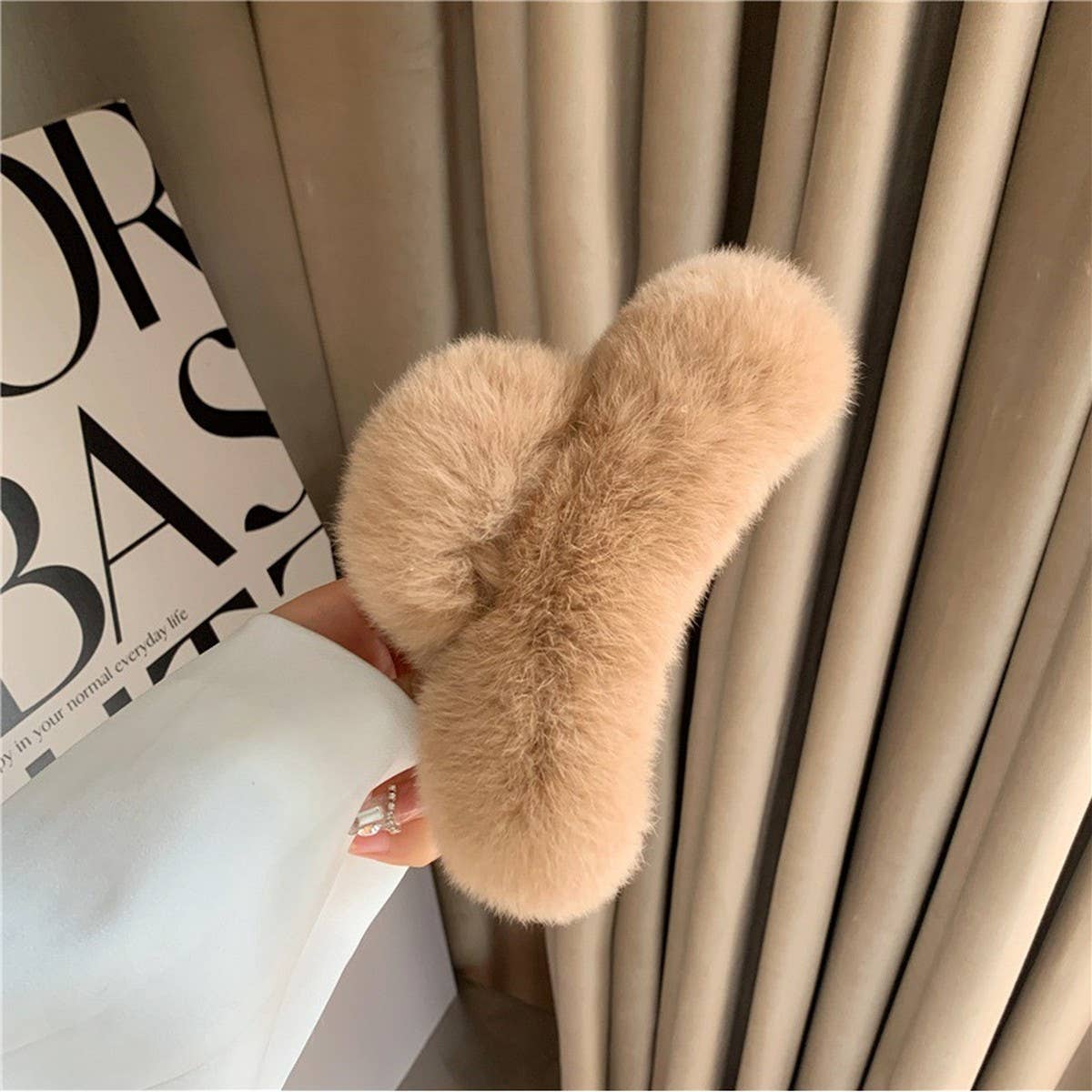 Large Rabbit Fur Hair Claw - Fluffy Winter Clip