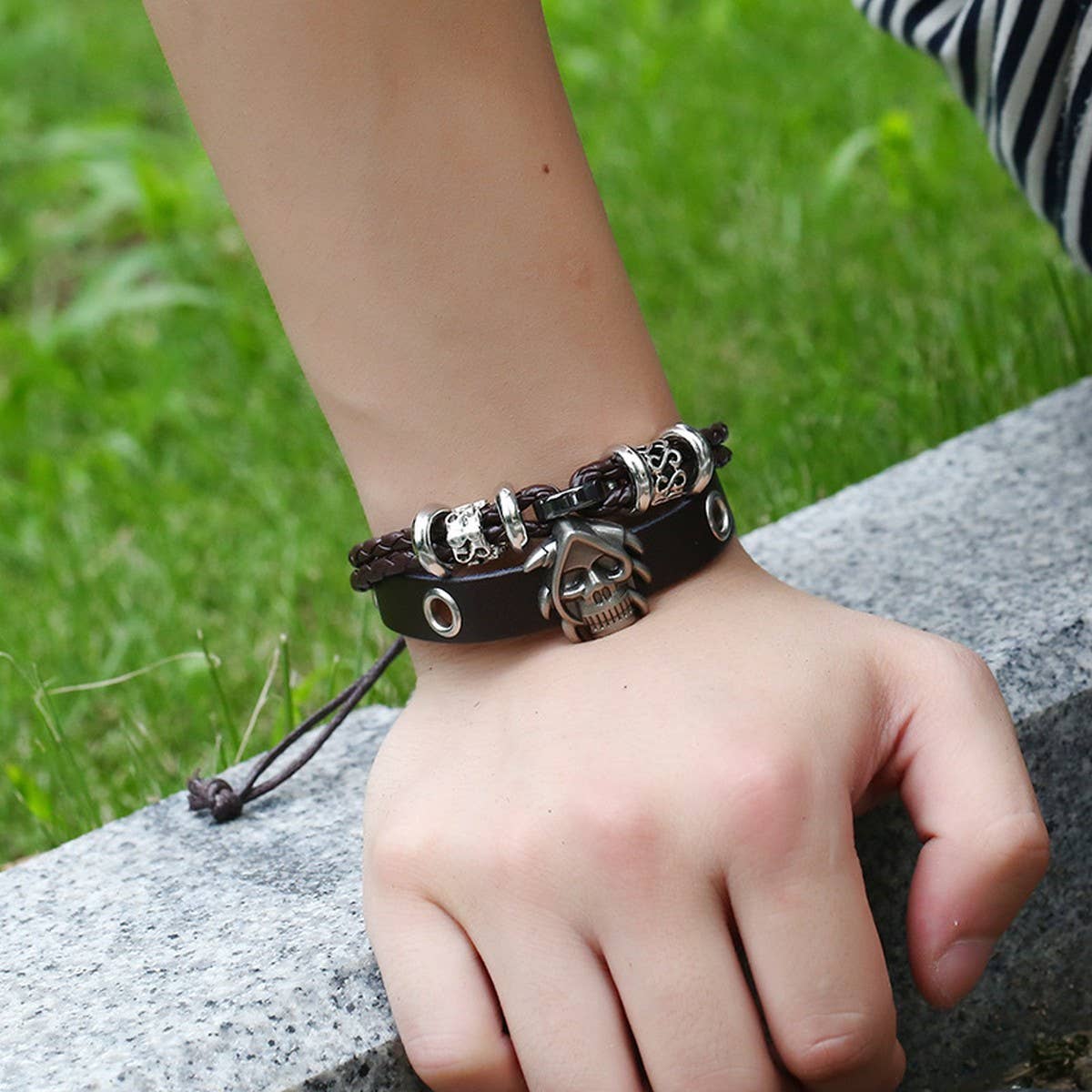 NEW BEADED SKULL BRAIDED LEATHER BRACELET