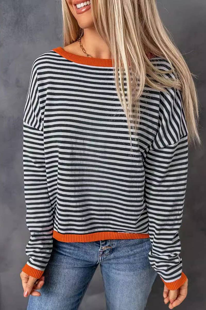 CWTBLL1486_CREW NECK STRIPED CONTRAST KNIT SWEATER