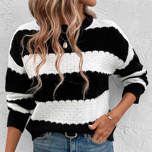 BLACK AND WHITE STRIPED KNIT CREW NECK SWEATER