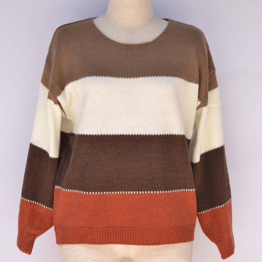 Color-matching crew-neck loose knit sweater