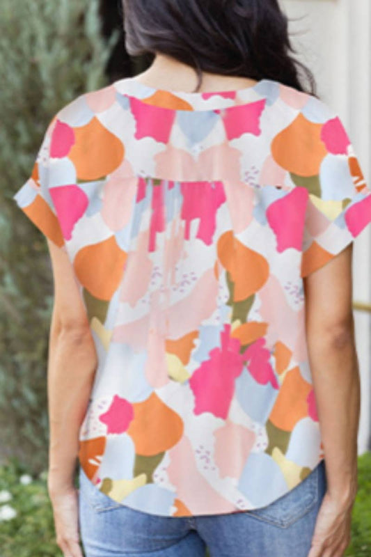 CWTBLS1329_SUMMER V-NECK SHORT SLEEVE FLORAL TOP